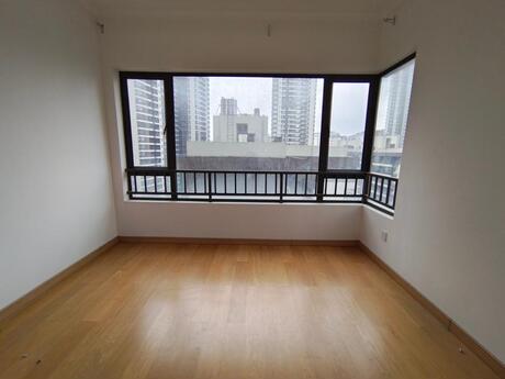 【万科悦江南】南宁市江南区邕津路68号万科悦江南10号楼十二层1203号不动产【含室内装修、附着物等】
