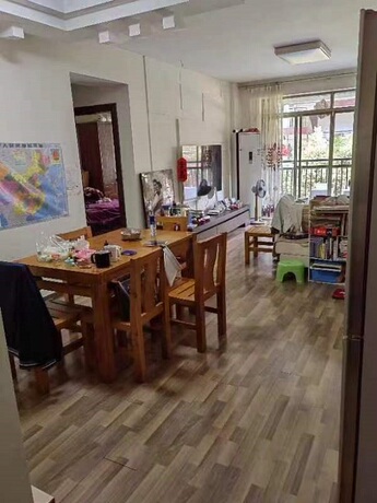 【金湾花城】南宁市江南区白沙大道19号金湾花城5号楼1单元2层1-204号不动产