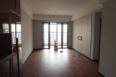 【天健和府】刘春红名下位于南宁市江南区那洪大道33号天健和府1号楼二十四层2402号房