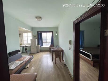 【大天下】南宁市西乡塘区唐山路6号大天下住宅楼B座B2302号不动产【含附着物及室内装饰】及不动产内家具物品一批