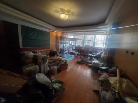 【香港花园】南宁市青秀区汇春路8号香港花园11号楼2单元102号房【含室内装修、附着物等】