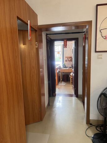 【振宁公寓】南宁市西乡塘区北湖路西二里46号振宁公寓16号楼4单元5层401号房产【不动产权证书号:邕房共字第01483035-1号、01483035号】