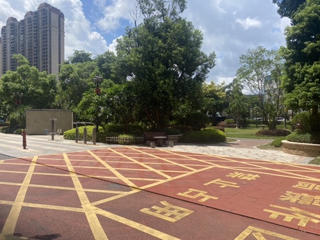 【南宁恒大翡翠华庭】南宁市江南区那洪大道11-1号南宁恒大翡翠华庭12号楼1单元二十七层2704号房产