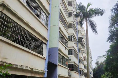 【三元小区】位于南宁市江南区五一中路42号二桥南安居小区D3栋3单元2层205号房产