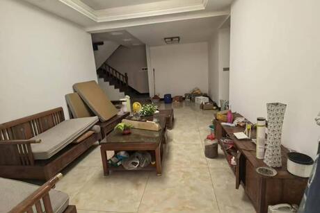【骋望·剑桥郡】南宁市西乡塘区西宁路22号骋望·剑桥郡居住小区地下室地下一层B1010号车库