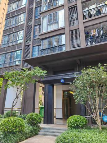 【金源城·金源一品天下】南宁市兴宁区玉蟾路1号金源城·金源一品天下2号楼十三层1301号房