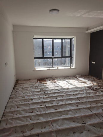【鑫龙小区】南宁市青秀区越秀路2号鑫龙小区8号楼1单元1001号不动产
