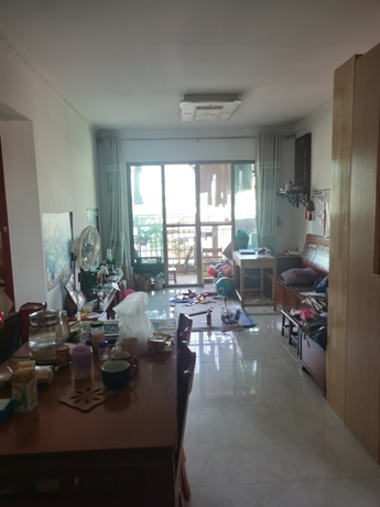 【红日山湖】南宁市兴宁区兴桂路36号红日山湖12栋七层703号不动产