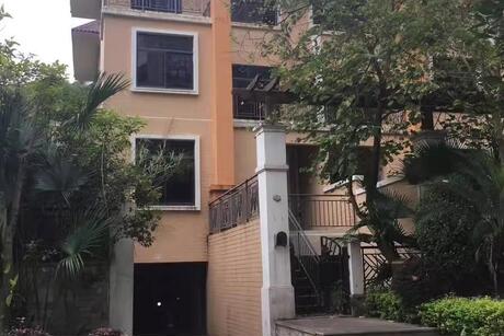 【泰国城(别墅)】广西南宁市青秀区铜鼓岭路8号泰国园区5栋101号不动产