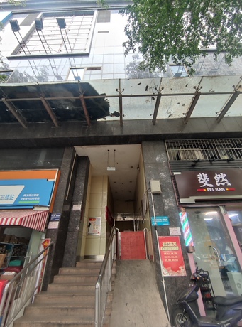 【融昌·邕江银座】南宁市西乡塘区人民西路25号融昌·邕江银座3号楼1单元1-1101号不动产
