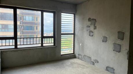 【盛天领秀府】南宁市江南区吴圩镇光明北路48号盛天领秀府10号楼1单元十四层1405号不动产