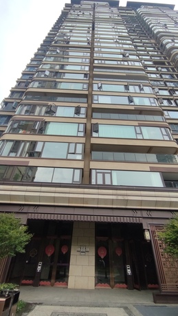 【保利冠江墅】南宁市青秀区凤岭南路16号保利冠江墅5号楼1单元六层0601号不动产