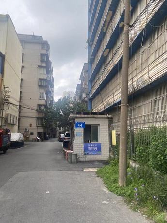 【星光大道44号】南宁市江南区星光大道44号7栋1单元601号房产