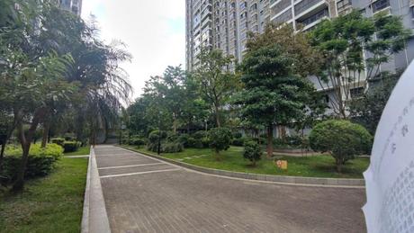 【长湖景苑】南宁市青秀区长湖路13号长湖景苑8号楼二十四层2402号房