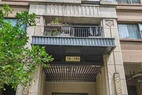 【中海·国际】南宁市兴宁区大乌路28号中海·国际社区1号楼1单元八层803号房