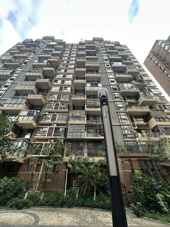 【隆源国际花园】南宁市西乡塘区鲁班路87号隆源国际花园6号楼2单元1801号房