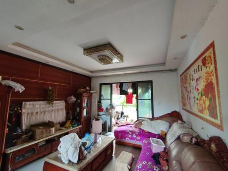 【中房·新天地】广西壮族自治区南宁市西乡塘区西宁路38号中房·新天地5号楼2单元401号