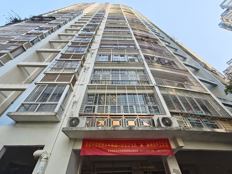 【恒大·苹果园】拍卖南宁市青秀区青环路82号恒大·苹果园金色阳光22号楼十九层1903号房一套