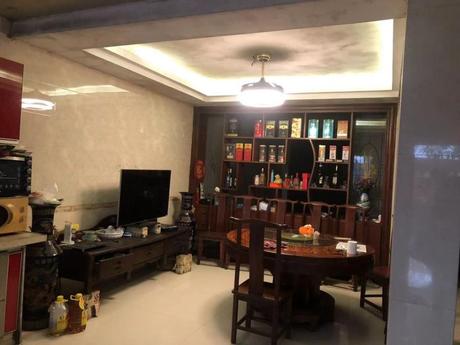 【仙葫开发区蓉茉一区天旺庄8号】南宁市青秀区仙葫开发区蓉茉一区天旺庄8号不动产【不动产权证号:桂房证字第00300614、邕国用(2004)第01067081408号】