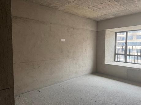 【瀚林广场】南宁市西乡塘区大学东路35号瀚林广场18号楼二十八层2810号商业用房