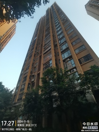 【万昌·邕江明珠】南宁市江南区五一路35-1号万昌·邕江明珠11号楼802号房