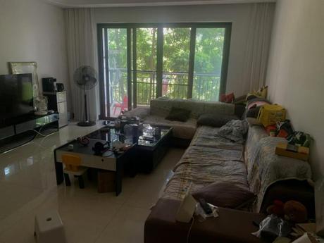 【半岛·康城】南宁市青秀区英华路51号半岛·康城7号楼1单元7-1-0302号不动产