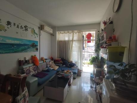 【玉桶金小区】南宁市良庆区湾仔街18号玉桶金小区B栋1单元1303号不动产