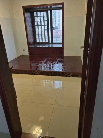 【龙光·普罗旺斯三期紫罗兰庄园】南宁市江南区白沙大道109号龙光·普罗旺斯三期紫罗兰庄园12号楼1单元1-0706号不动产