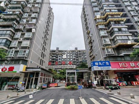 【宏恩康城】四川省成都市青白江区红阳华逸路118号1栋1单元16层1601号的住宅。