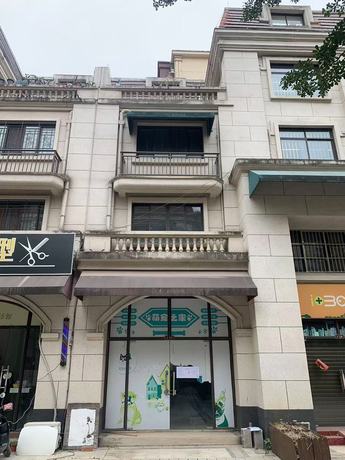 【精通·瑞城】南宁市江南区吴圩镇光明南路158号精通·瑞城2号楼一层至四层119号不动产