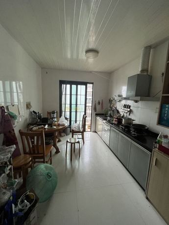 【澳华花园】南宁市兴宁区秀厢大道103号澳华花园56号楼2单元601号房产【不动产权证书号:邕房权证字第02715967号、02715968号】