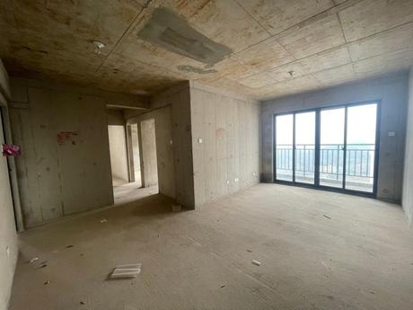 【康岭花城】南宁市邕宁区公曹路11号康岭花城4号楼1单元2904号房