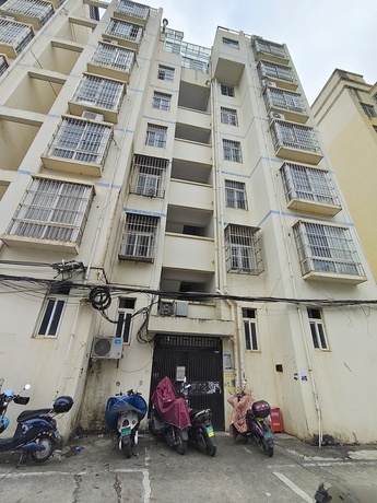 【金腾江景】南宁市良庆区南蒲公路三公里处金腾江景3号楼2单元601号房
