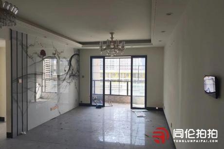 【荣和·山水绿城】南宁市兴宁区明秀东路88号荣和·山水绿城B2组团10号楼805号房及屋内物品