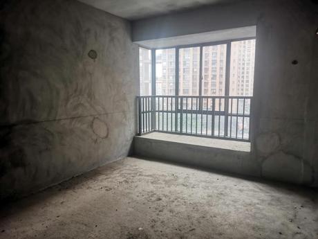 【金色家园】南宁市青秀区岭乐路16号金色家园住宅小区11号楼七层702号不动产【含室内装修、附着物等】