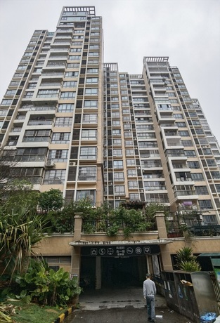 【翡翠园】南宁市青秀区民族大道168号翡翠园II区凤瑛轩2单元502号房