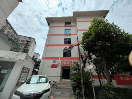 【贝森宜苑(多套)】青羊区贝森南路95号9栋1单元1楼1号、2号;2楼3号、4号;3楼5号房屋