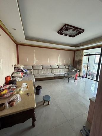 【同人·西湖东郡】南宁市西乡塘区相思湖东路3号同人·西湖东郡1号楼2单元3B01号不动产