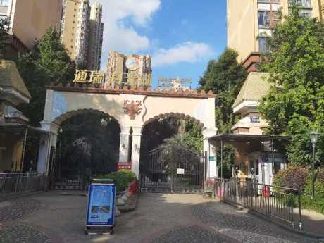 【通瑞月光湖】成都市双流区公兴街道牧华路三段259号12栋2单元19层1905号住宅