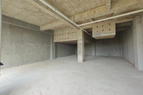 【五象智慧健康城(带3车位)】南宁市良庆区那马镇入城大道南侧南北一级路东侧南宁五象智慧健康城71号楼101号别墅、地下一层B131号储物间、地下一层B131号储物间、地下室地下一层B11911、B11914、B11915号三个车位
