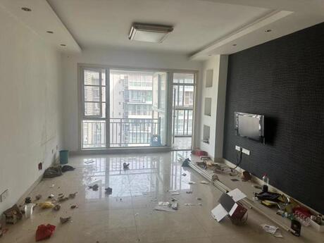 【朋城远界】彭州市天彭镇金华西路一段159号3栋3单元17楼1号房屋