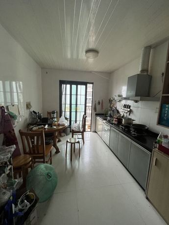 【澳华花园】南宁市兴宁区秀厢大道103号澳华花园56号楼2单元601号房产【不动产权证书号:邕房权证字第02715967号、02715968号】
