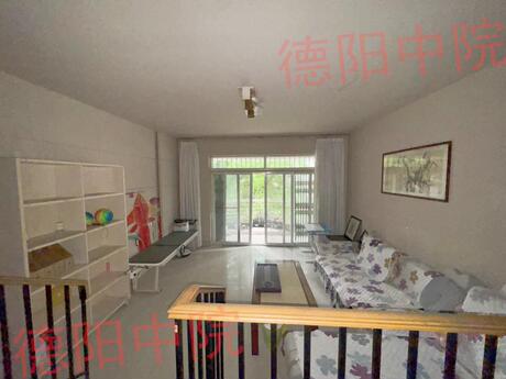 【锦宏骏苑北区】位于成都市武侯区龙江路19号1栋1单元2楼4号房屋