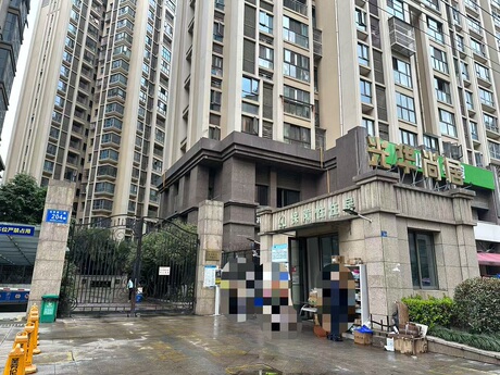 【光华尚居】成都市青羊区光华西二路204号9栋1单元19层1903号房屋