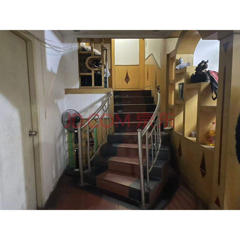【中央花园三期】四川省成都市武侯区晋阳路422号91栋2单元3楼5号房屋