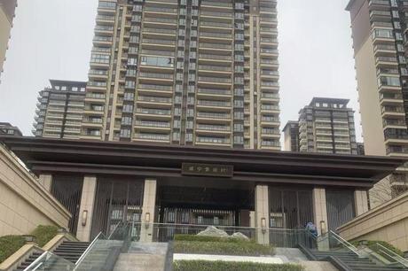 【威宁青运村】南宁市良庆区庆歌路10号威宁青运村1号楼十九层1902号不动产