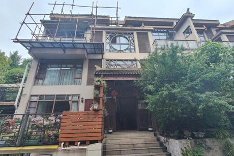 【都江之春】都江堰市灌口街办观景路1018号(都江之春小区)9栋1单元3层4号房屋