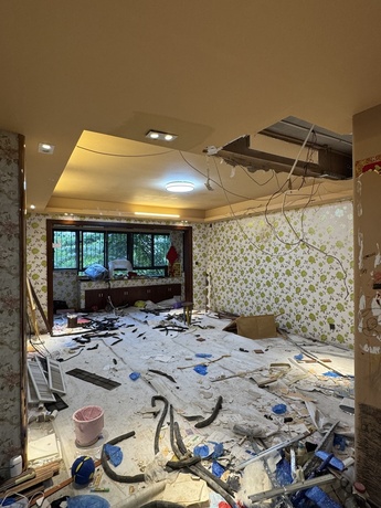 【紫金苑】南宁市青秀区凤翔路16号紫金苑小区伴云居B组团B7栋0203号房