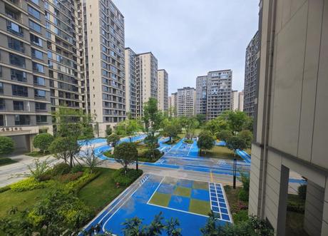【大邑教师楼】四川省成都市崇州市东亭街266号3栋1单元3层305号住宅