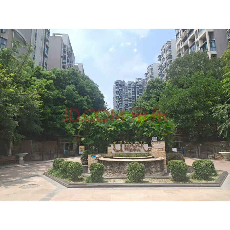 【香域中央】成都市新都区新都镇蜀龙大道中段333号11栋1单元11楼1106号